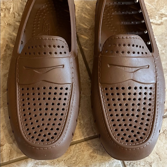 Floafers Brown Slip On Lightweight Driving Foam Loafers - Size 10 - Picture 5 of 11